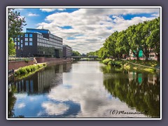 Kleine Weser mit den 140 Platanan am Neustadtufer