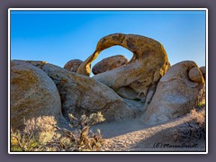 Eastern Sierra - Alabama Hills Mobius Arch