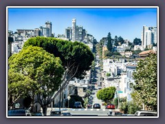 Lombard Street Downtown