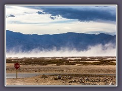 Ein Sandsturm zieht auf - Badwater Road