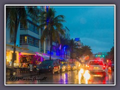 Ocean Drive am Abend im Regen