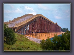 Reste der 1935 zerstörten Eisenbahnbrücke bei Bahia Honda