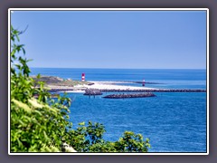 Düne Südstrand mit Leuchtturm und Unterfeuer