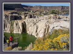 Shoshone Wasserfall im Herbst. Das Wasser des Snake River ist verschwunden