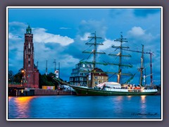 Simon Loschen Leuchtturm von 1852 am Neuen Hafen in Bremerhaven