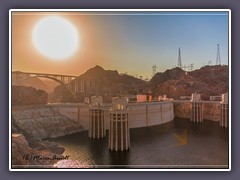 Hoover Damm im Sonnenschein