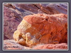 Red Rock Skupture