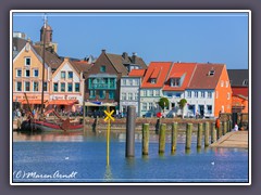 Husum Hafen mit Traditionsschiffen