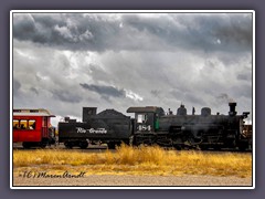 Cumbres and Toltec Scenic Railroad startet in Antonito zu Rundfahrten durch die Rockies