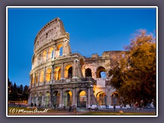 Blaue Stunde am Colosseum