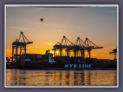 Sonnenuntergang im Hafen