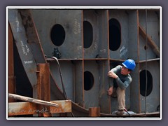 Ein letztes Schiff wird in Pudong gebaut