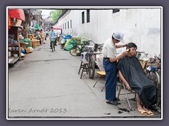 Open Air Friseursalon hinter dem Yu Yuan Garden