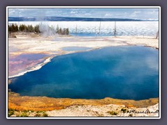 West Thumb Geysir - Black Pool