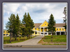 Yellowstone Lake Hotel