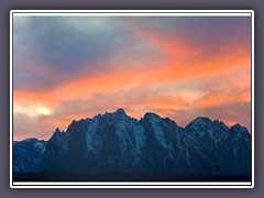 Der Himmel über den Tetons brennt