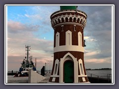 Pingelturm am neuen Platz beim Schlepperhafen