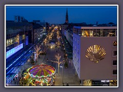 Weihnachtliche Innenstadt am alten Hafen