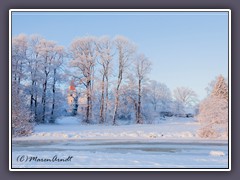 Winter - die Kirche St Georg